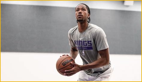 2019 NBA draftee, Kezie Okpala earns $898,310 as a salary; Know about his personal life and career